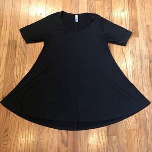 Unicorn!!! All black Lularoe Perfect Tee!